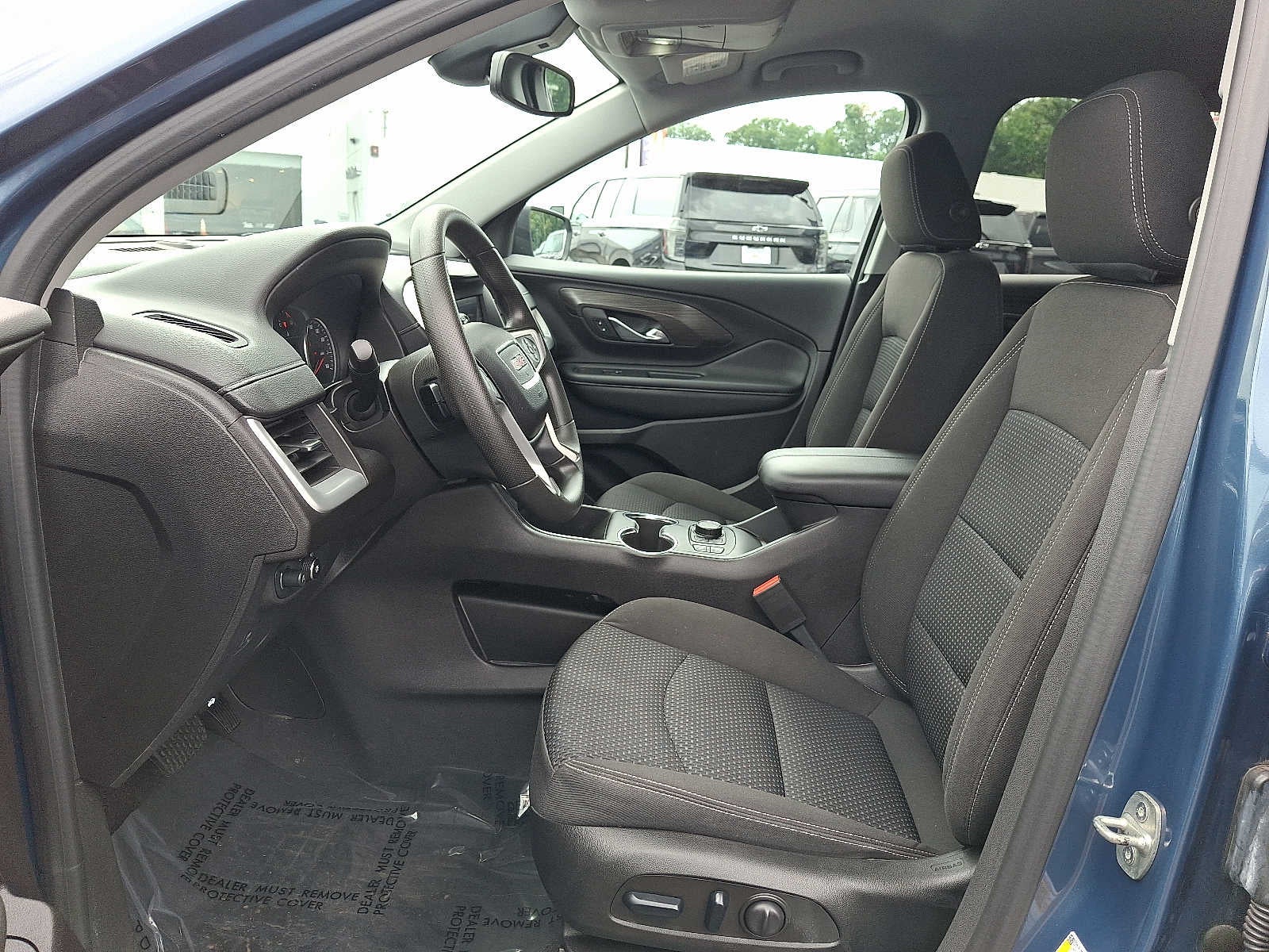 2024 GMC Terrain FWD 4dr SLE