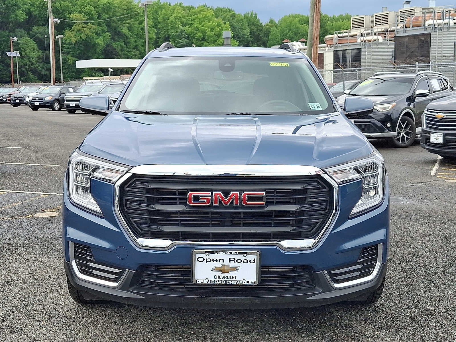 2024 GMC Terrain FWD 4dr SLE