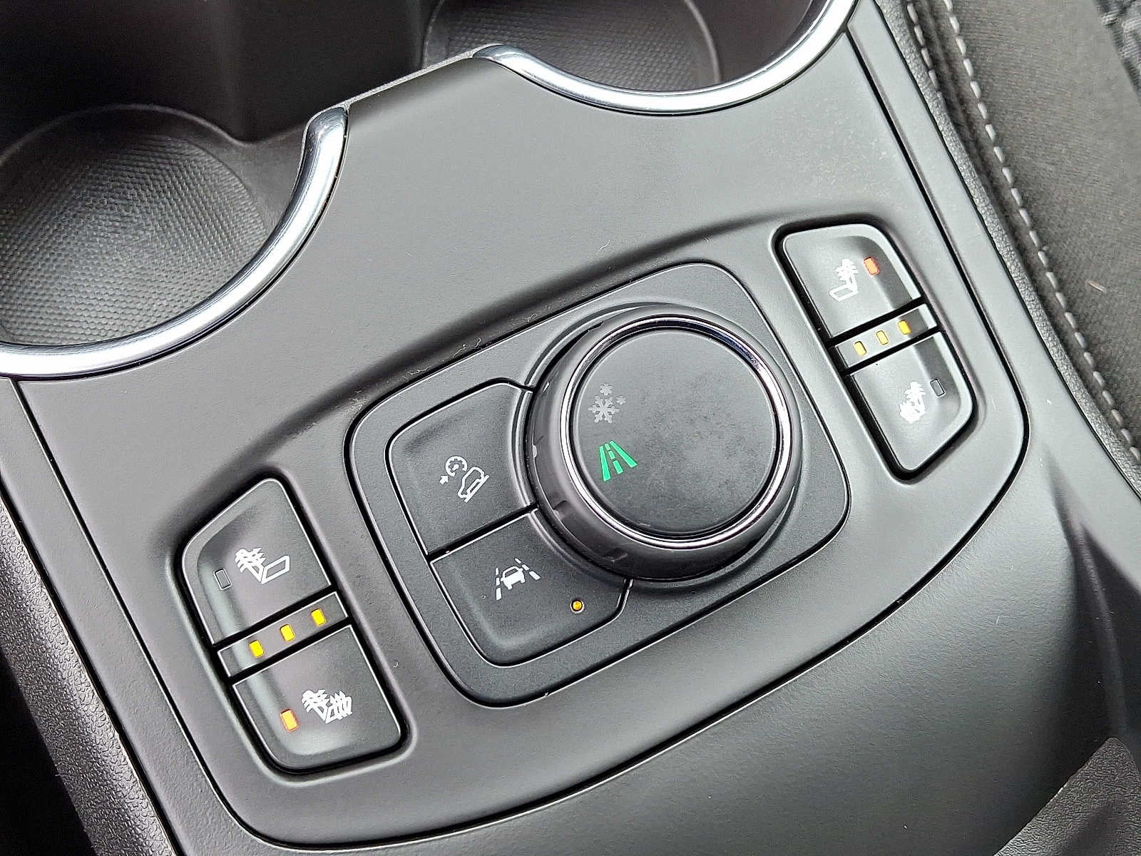 2024 GMC Terrain FWD 4dr SLE