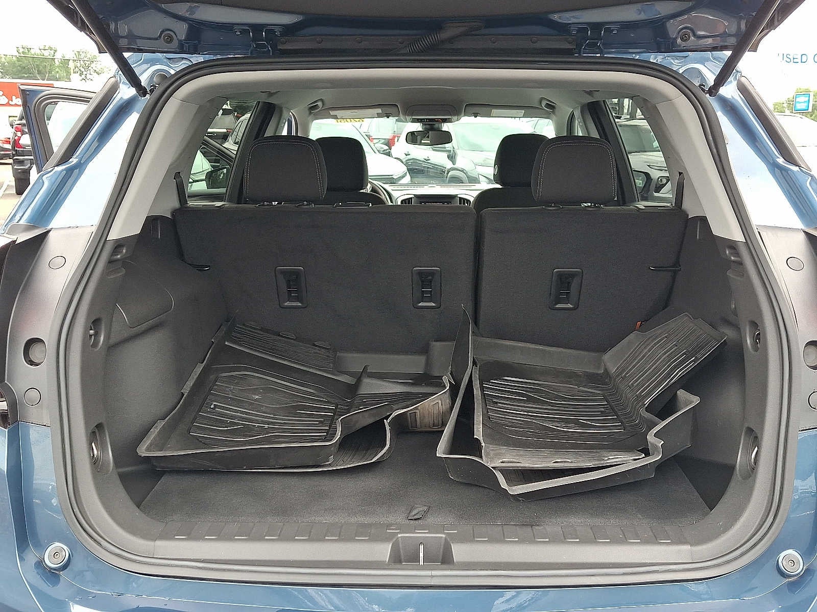 2024 GMC Terrain FWD 4dr SLE