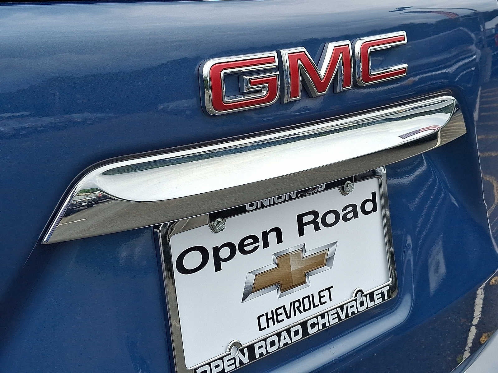 2024 GMC Terrain FWD 4dr SLE