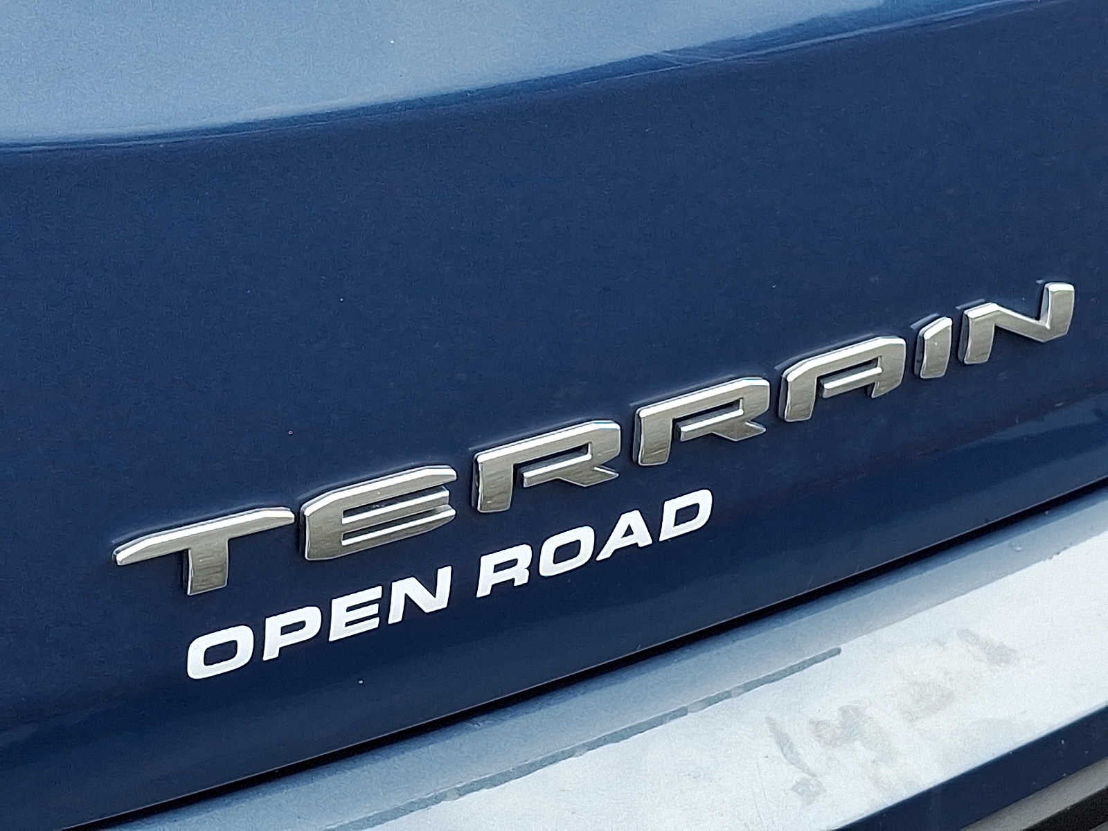 2024 GMC Terrain FWD 4dr SLE