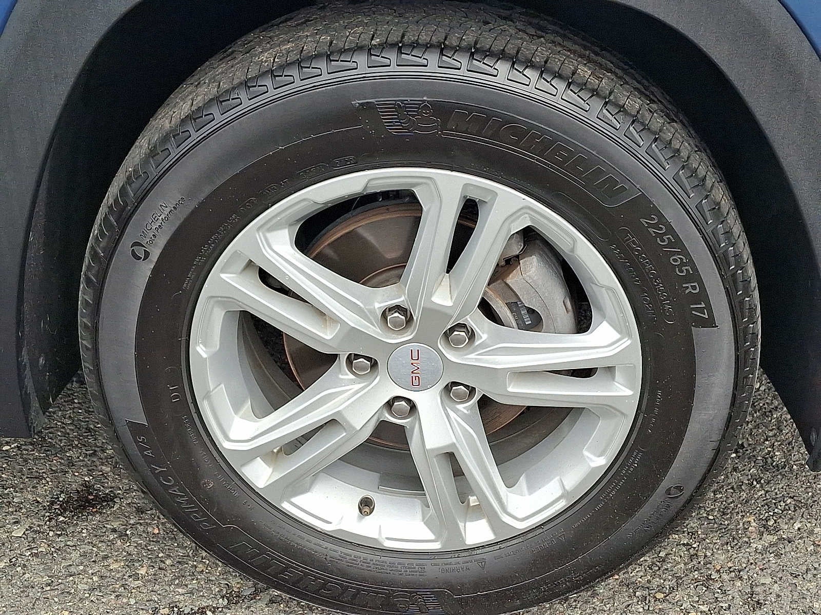 2024 GMC Terrain FWD 4dr SLE