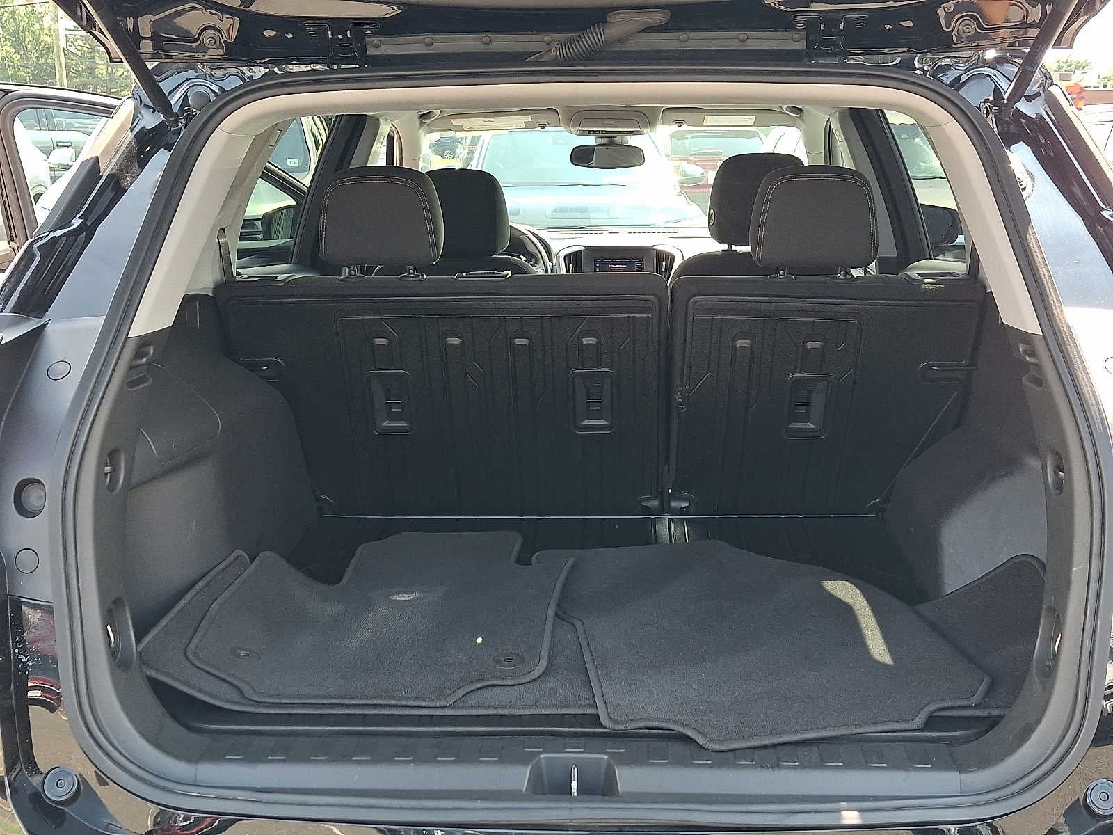 2023 GMC Terrain FWD 4dr SLE