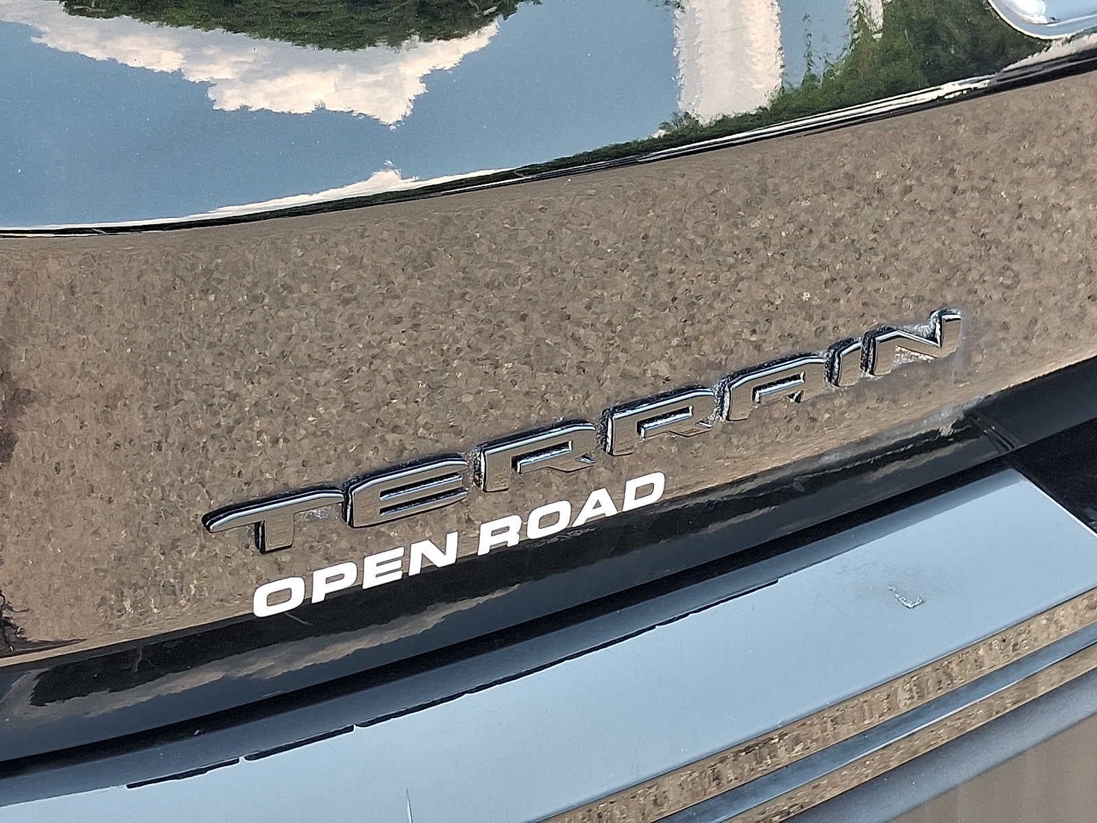 2023 GMC Terrain FWD 4dr SLE
