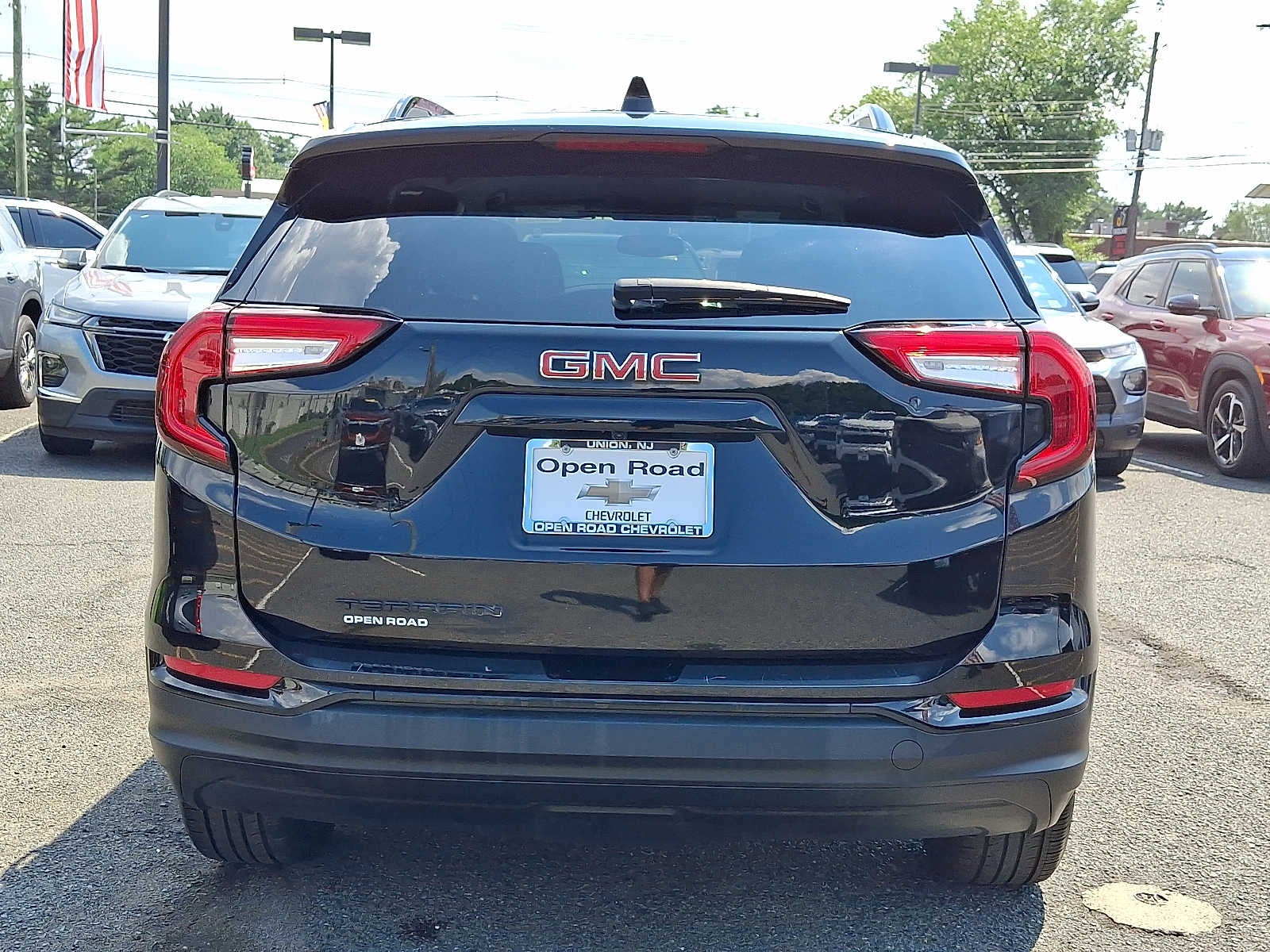 2023 GMC Terrain FWD 4dr SLE