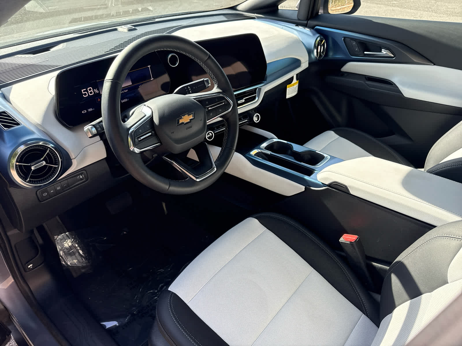 2025 Chevrolet Equinox EV 4dr LT2 w/PDE