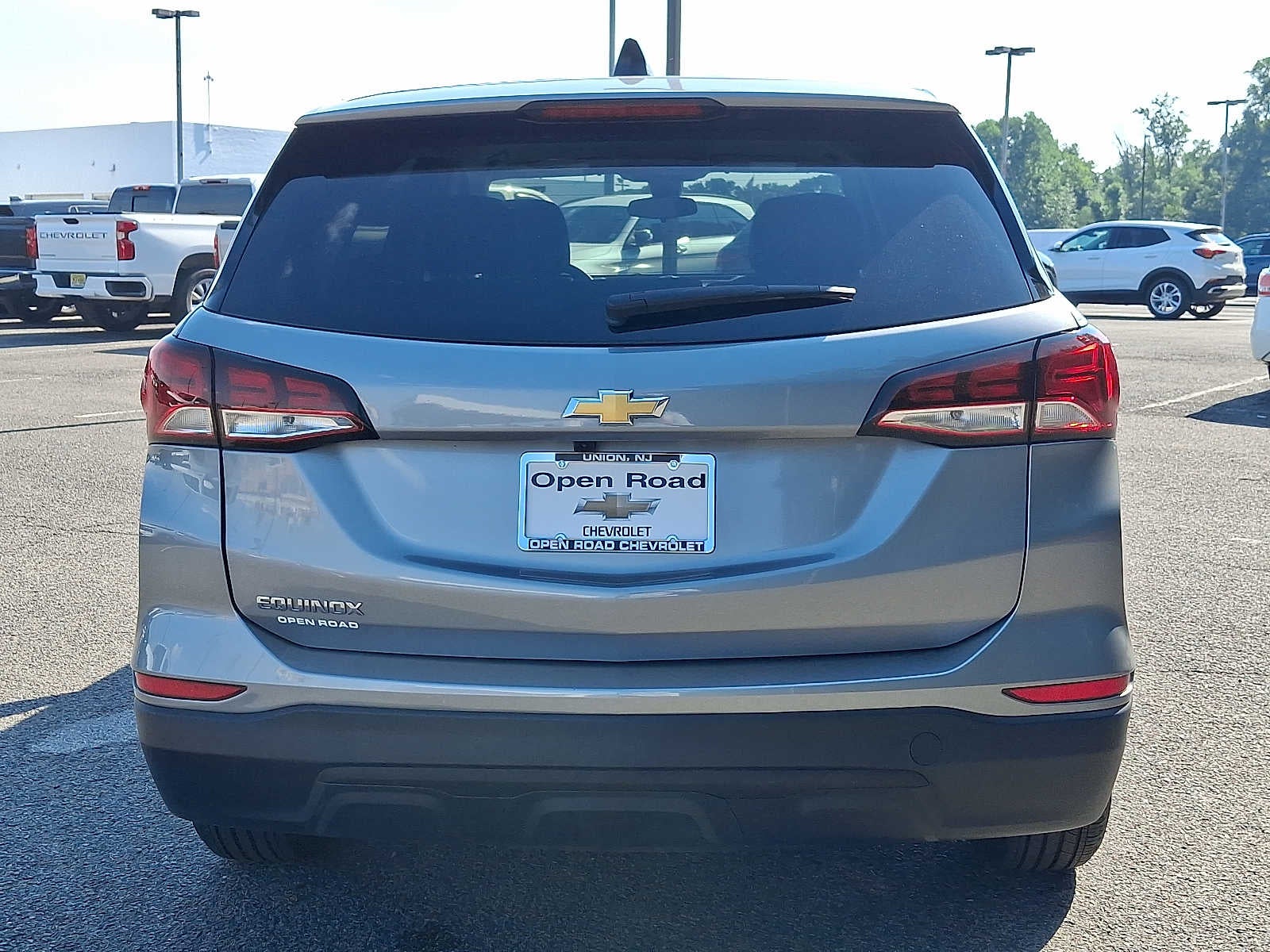 2024 Chevrolet Equinox FWD 4dr LS w/1LS