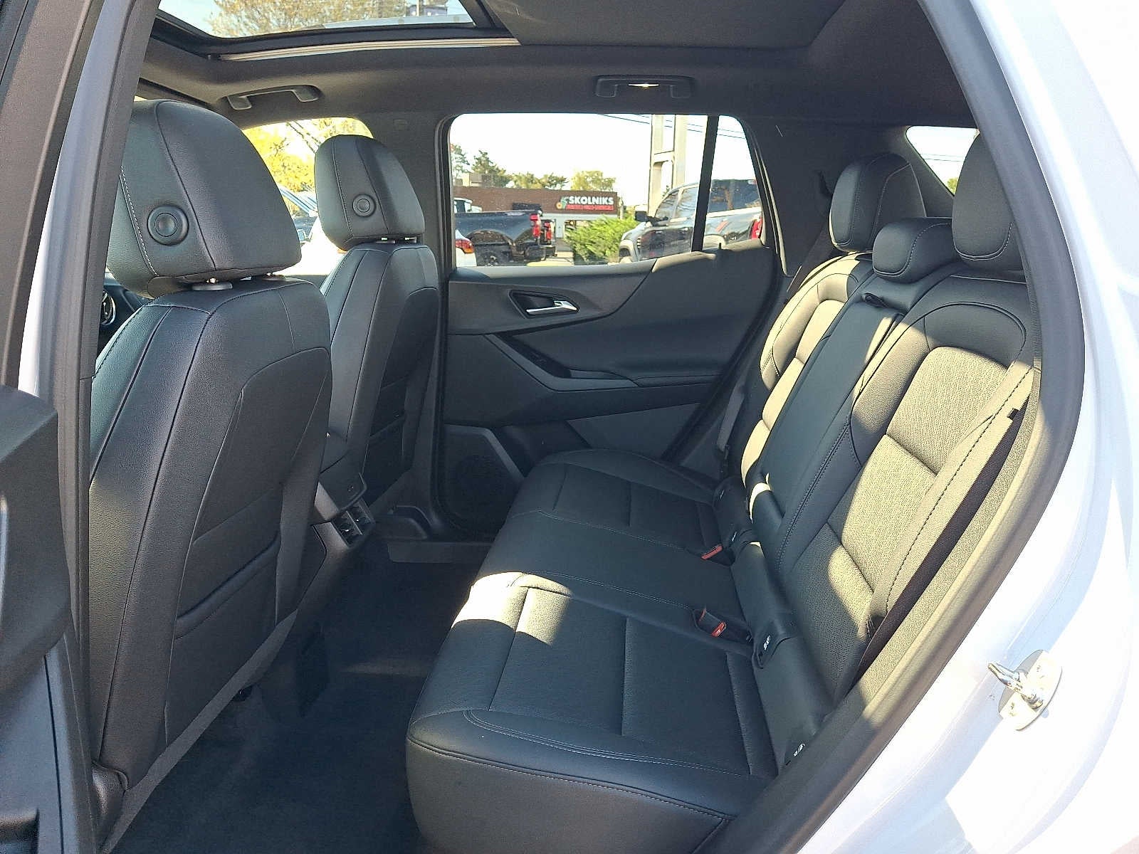 2025 Chevrolet Equinox FWD 4dr LT w/1LT