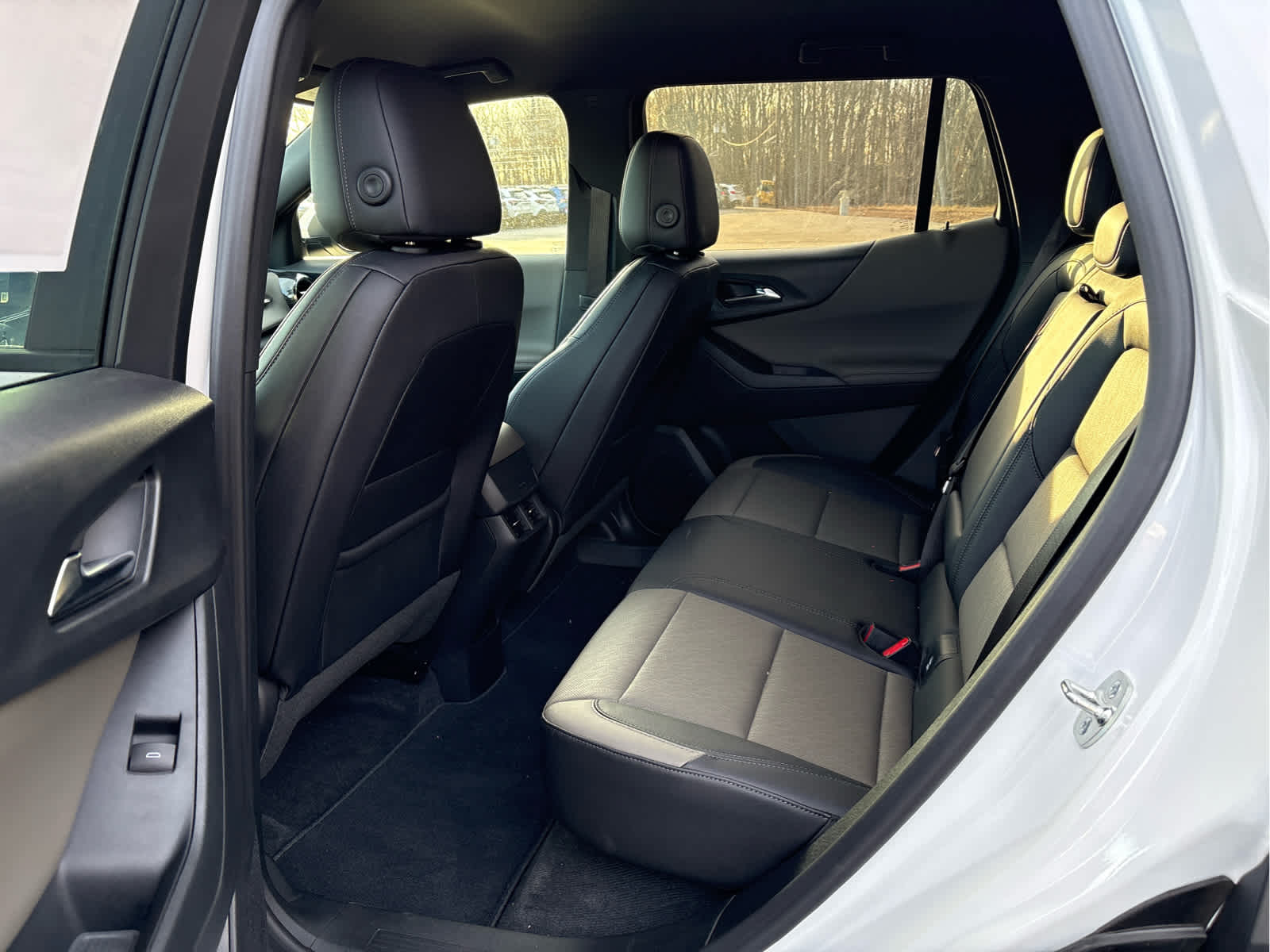 2026 Chevrolet Equinox AWD 4dr LT w/2LT