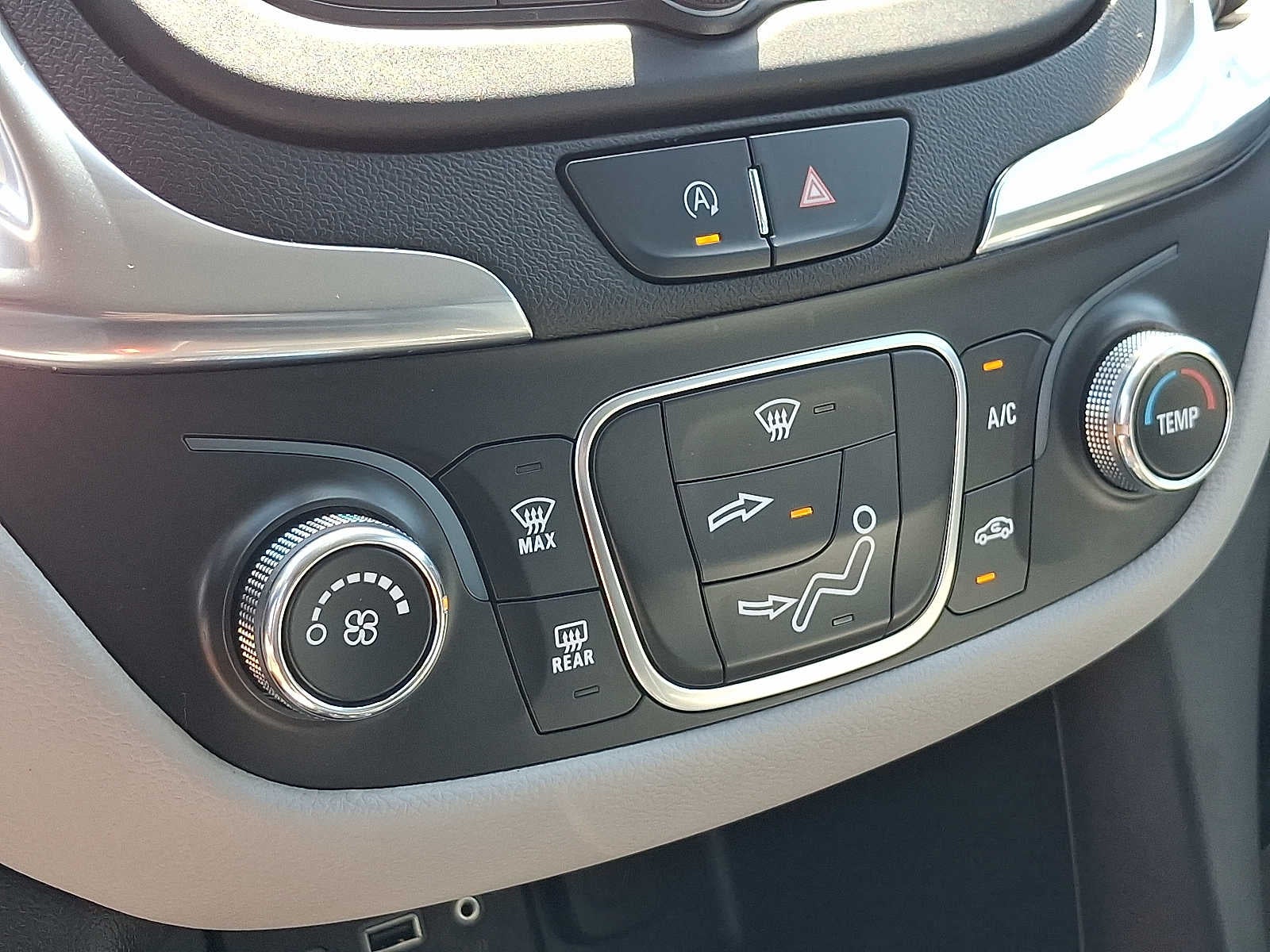 2023 Chevrolet Equinox AWD 4dr LS w/1LS