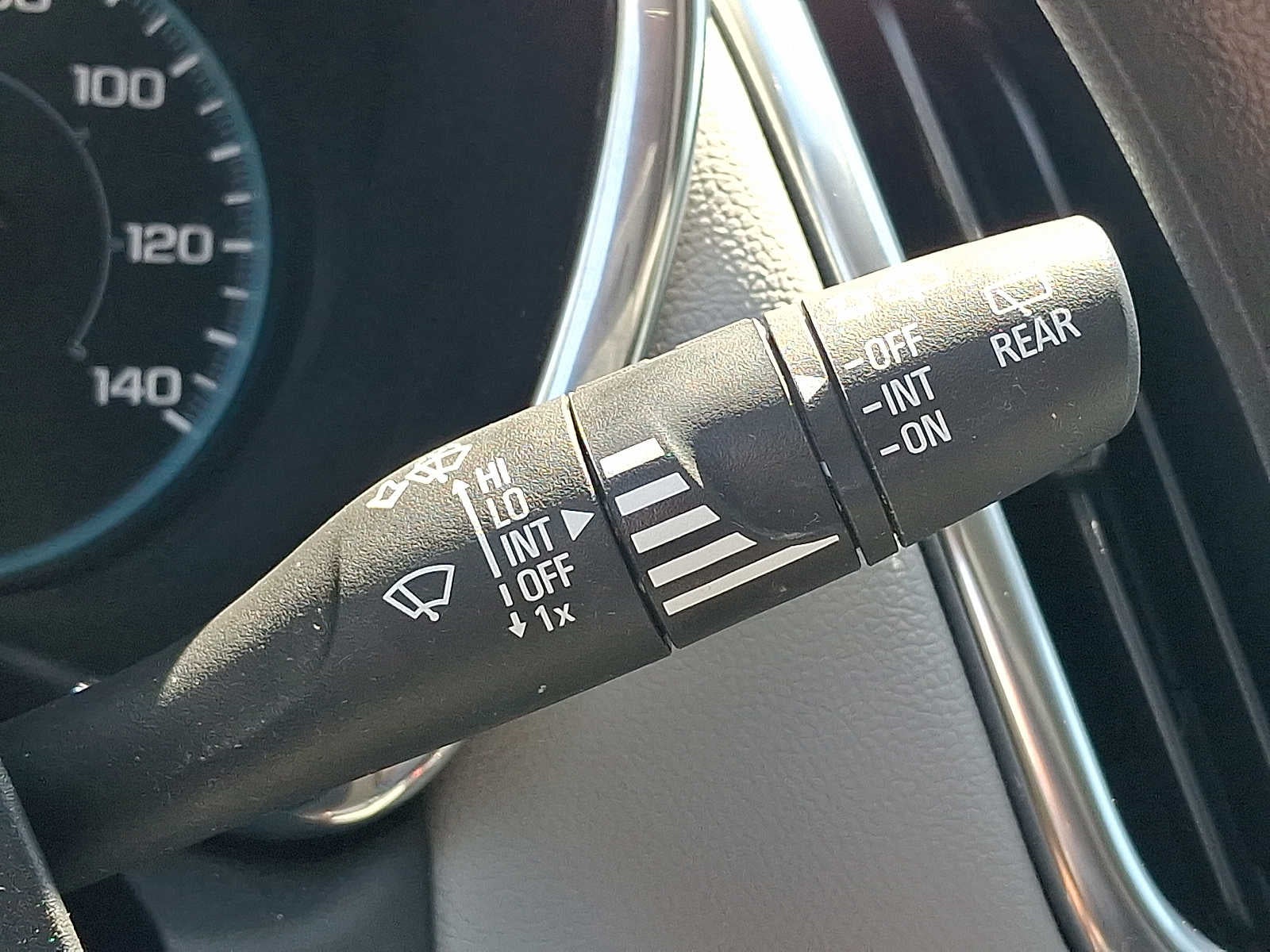 2023 Chevrolet Equinox AWD 4dr LS w/1LS