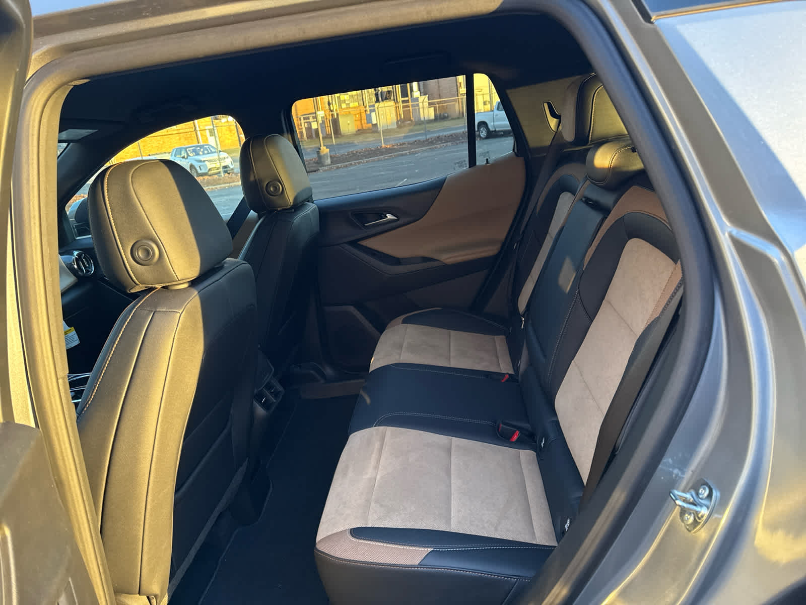 2026 Chevrolet Equinox AWD 4dr ACTIV w/KDZ