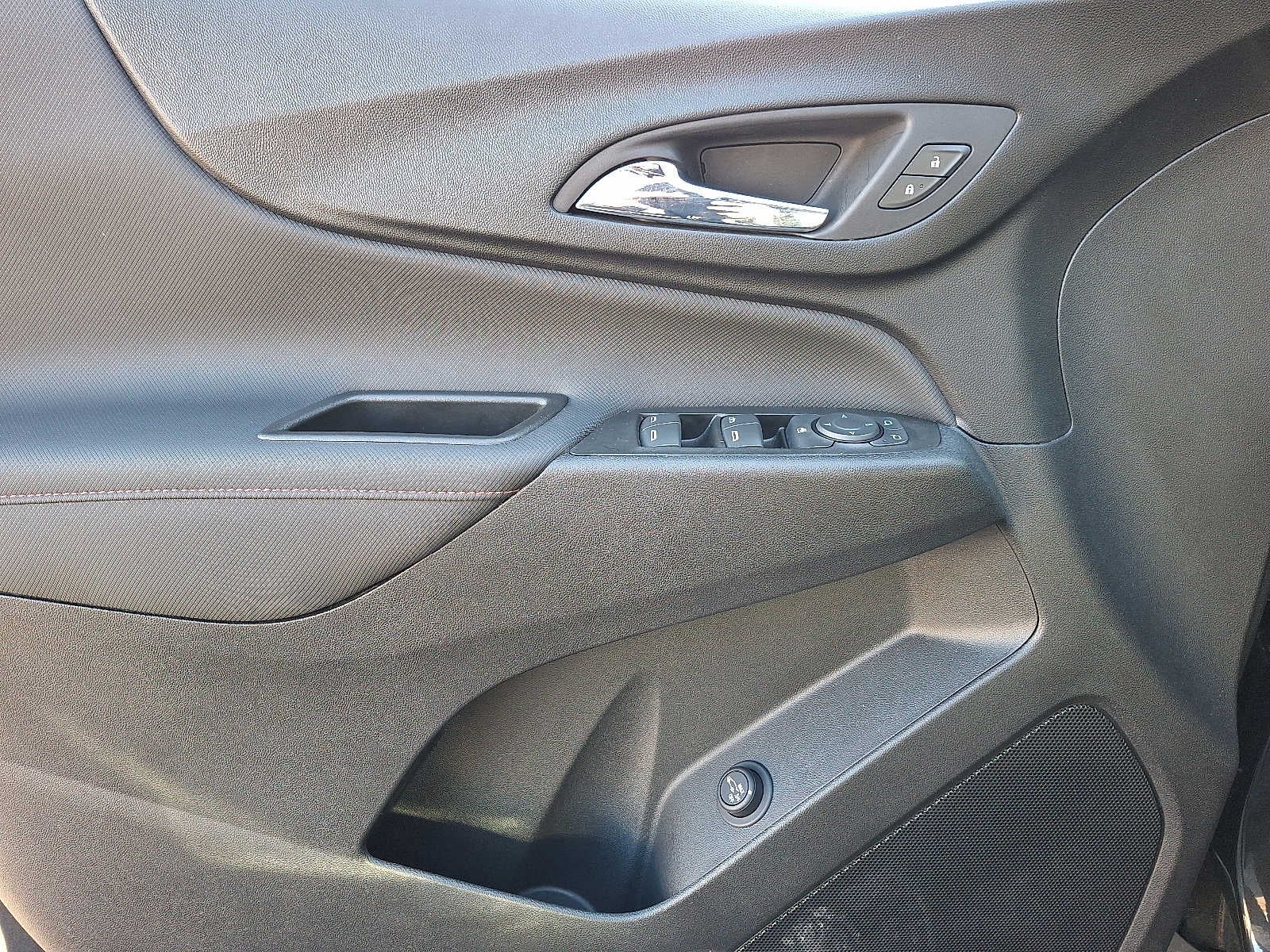 2023 Chevrolet Equinox AWD 4dr RS