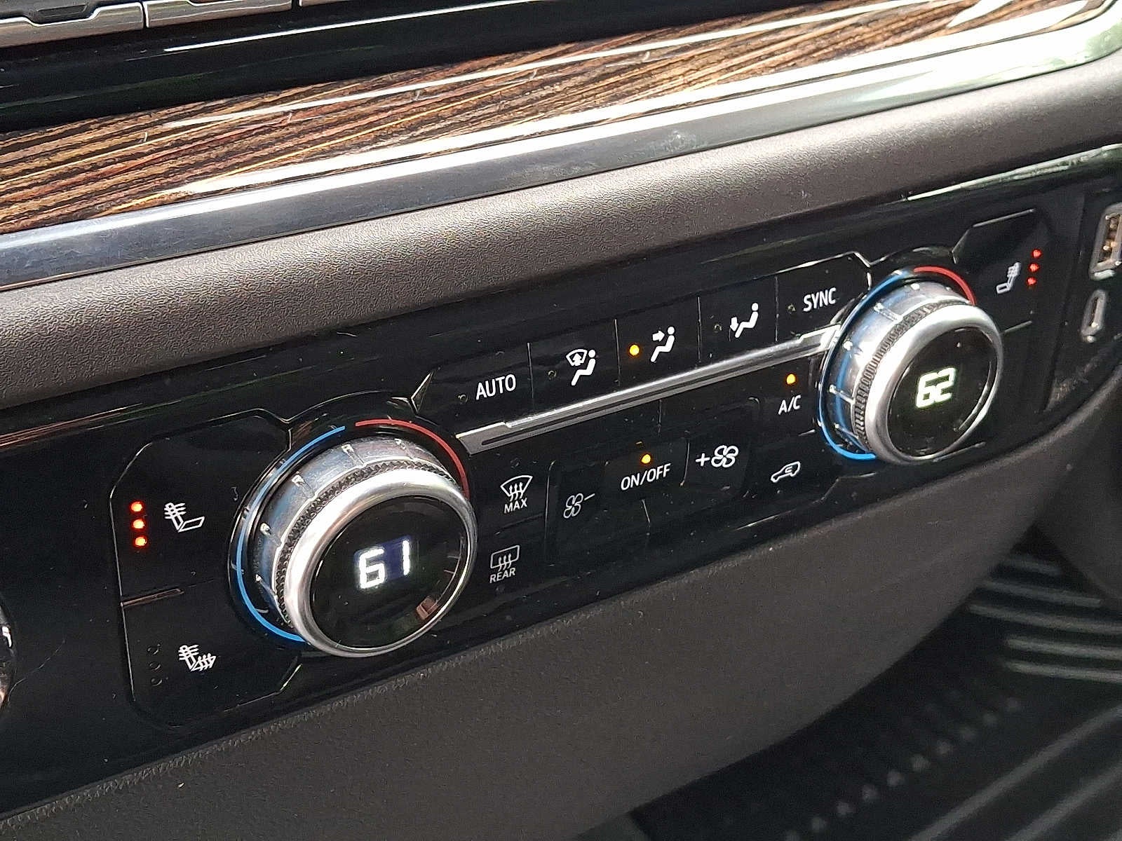 2024 GMC Sierra 1500 4WD Crew Cab 147 SLE