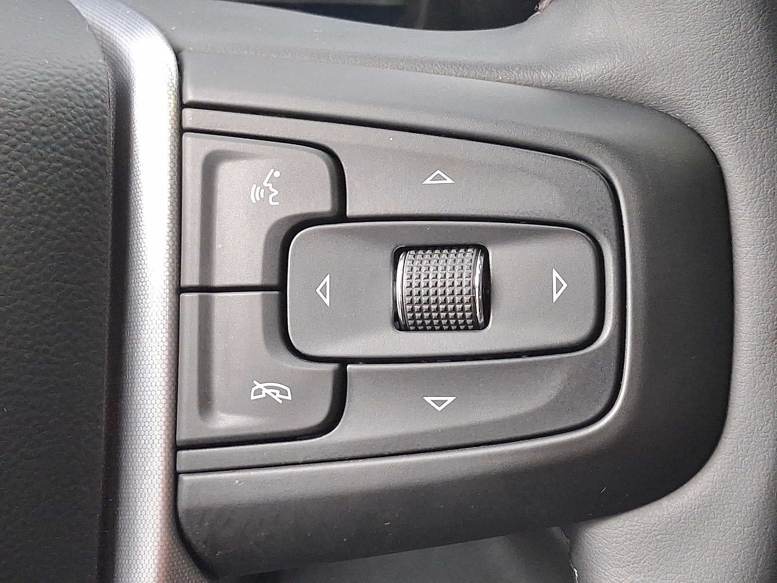 2024 GMC Sierra 1500 4WD Crew Cab 147 SLE