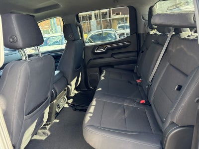 2024 GMC Sierra 1500 4WD Crew Cab 147 Elevation w/3VL