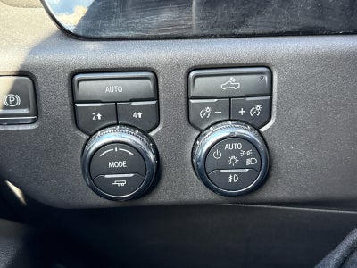 2024 GMC Sierra 1500 4WD Crew Cab 147 Elevation w/3VL