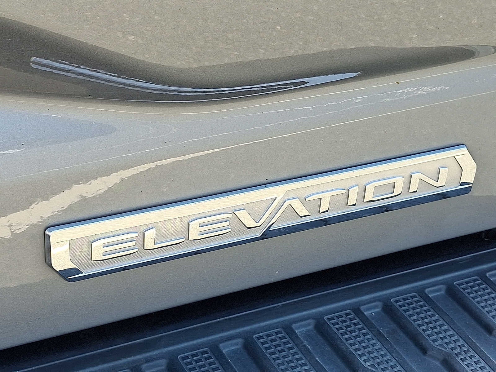 2024 GMC Sierra 1500 4WD Crew Cab 147 Elevation w/3VL