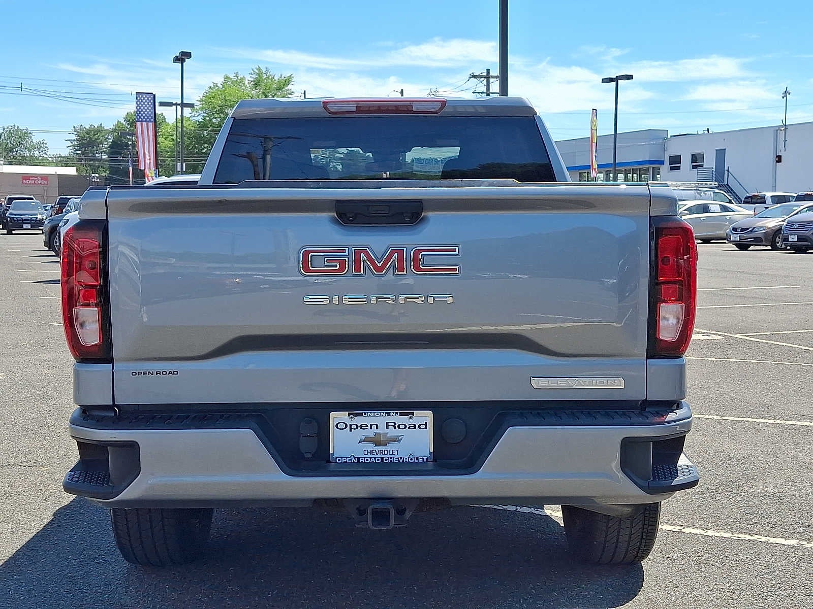2024 GMC Sierra 1500 4WD Crew Cab 147 Elevation w/3VL
