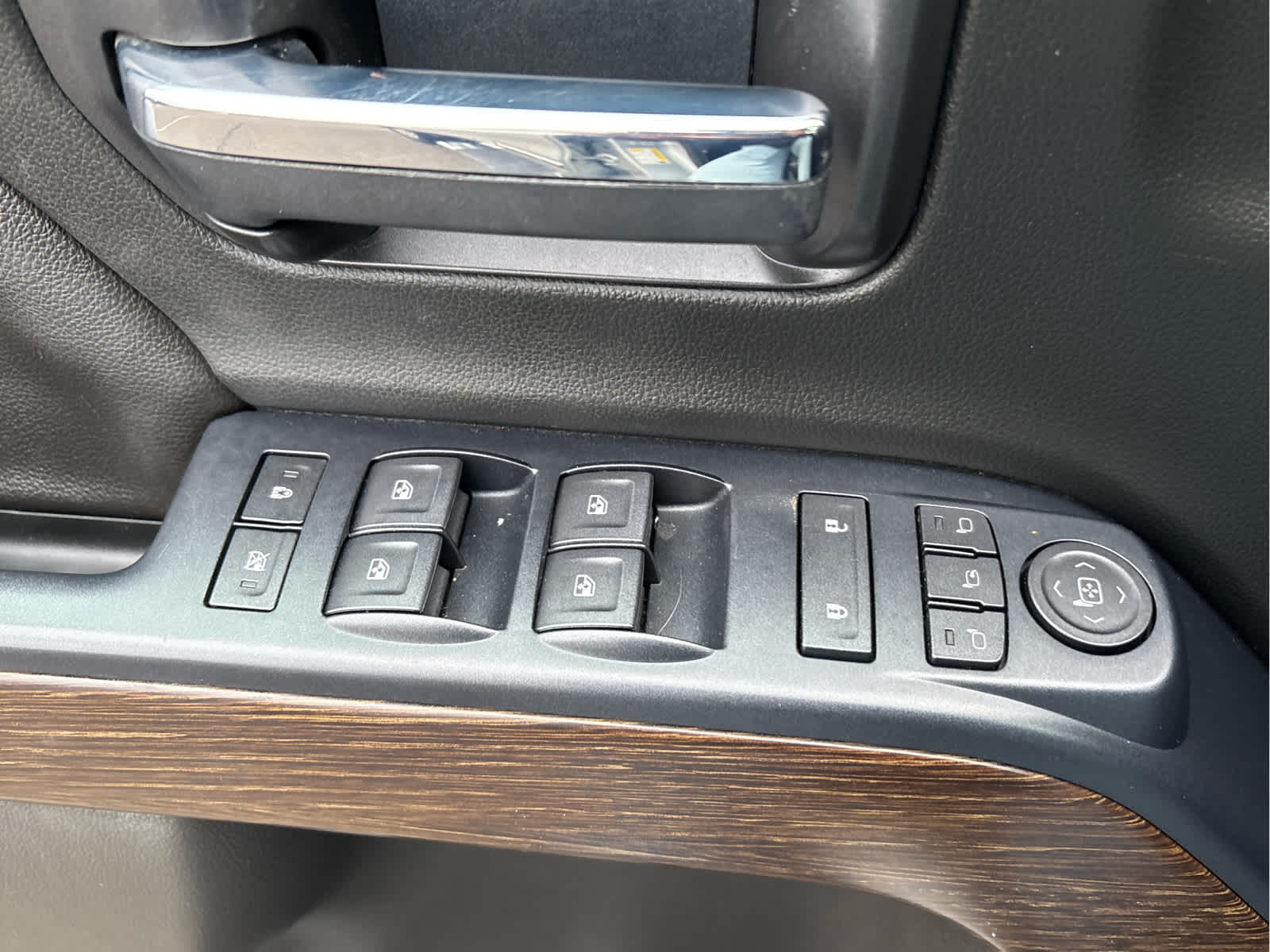 2018 GMC Sierra 1500 4WD Crew Cab 143.5 Denali