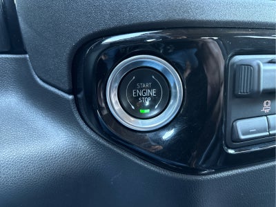 2023 GMC Sierra 1500 4WD Crew Cab 147 Elevation w/3SB