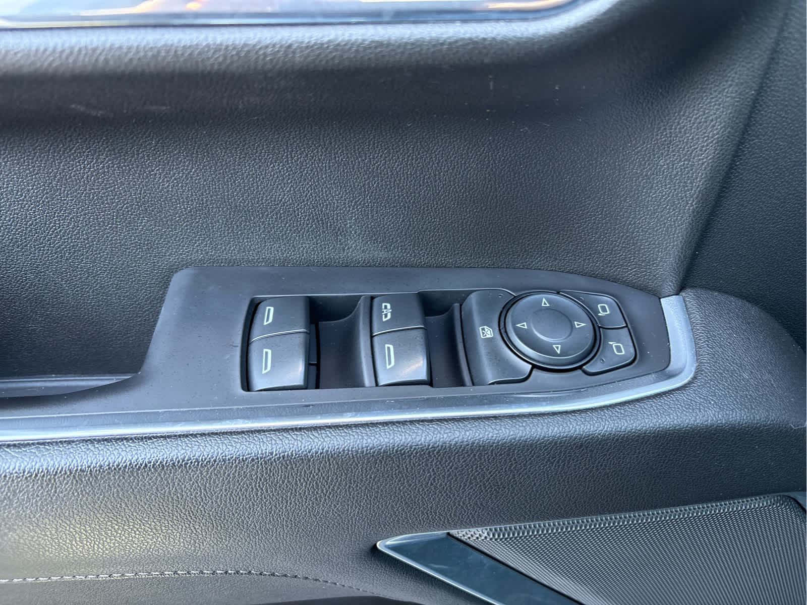 2023 GMC Sierra 1500 4WD Crew Cab 147 Elevation w/3SB