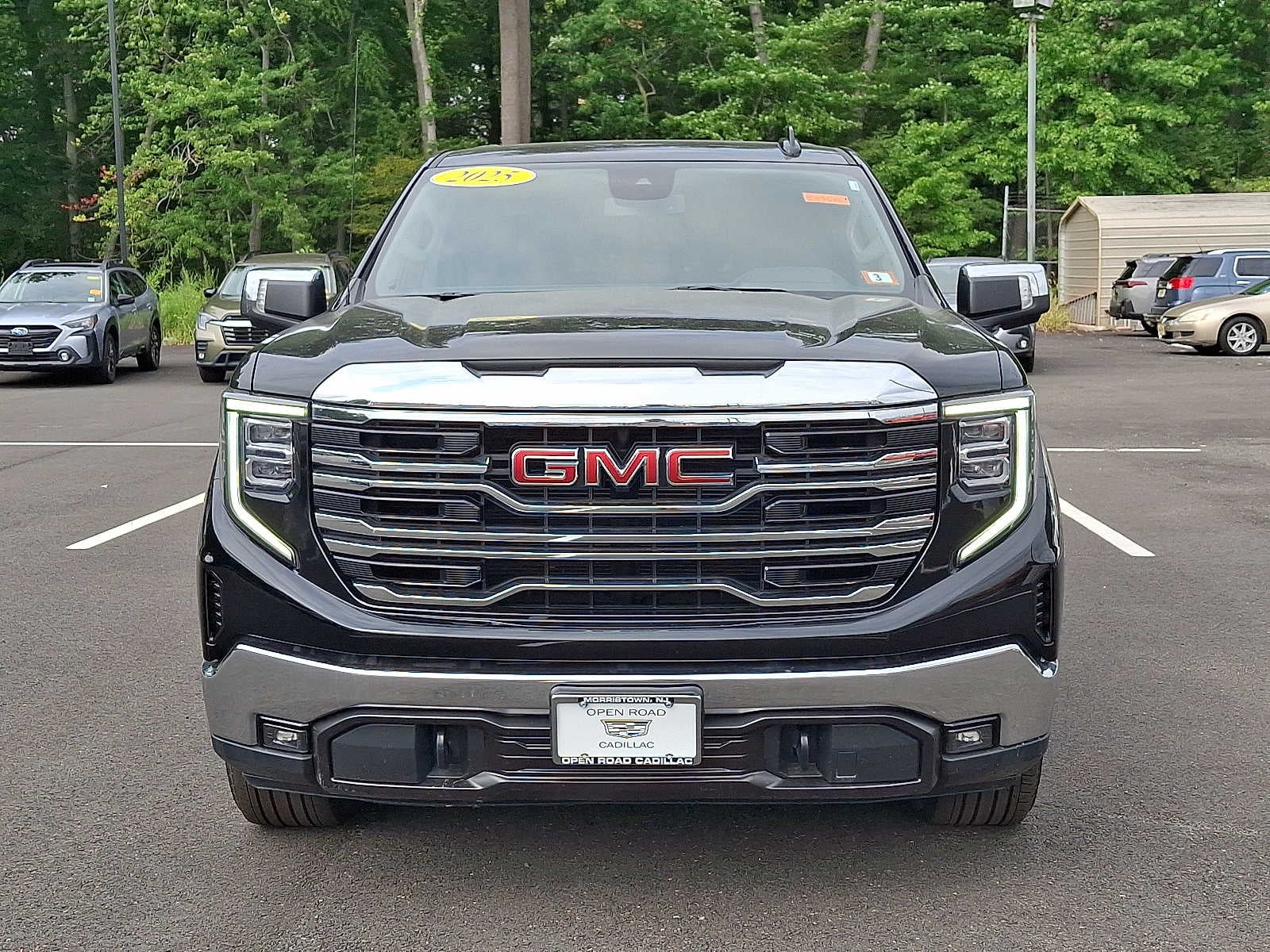 2025 GMC Sierra 1500 4WD Crew Cab 147 SLT