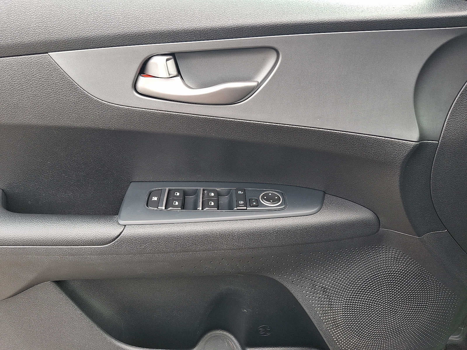 2020 Kia Forte LXS IVT