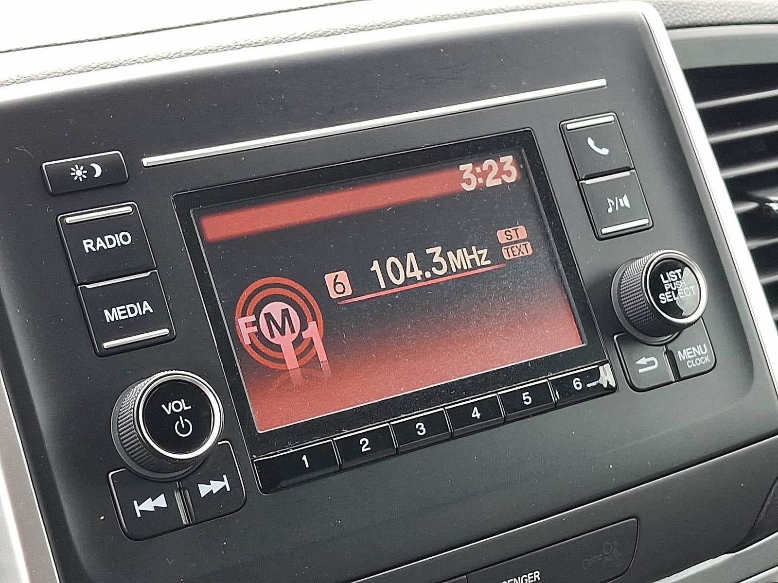 2019 Honda Pilot LX AWD