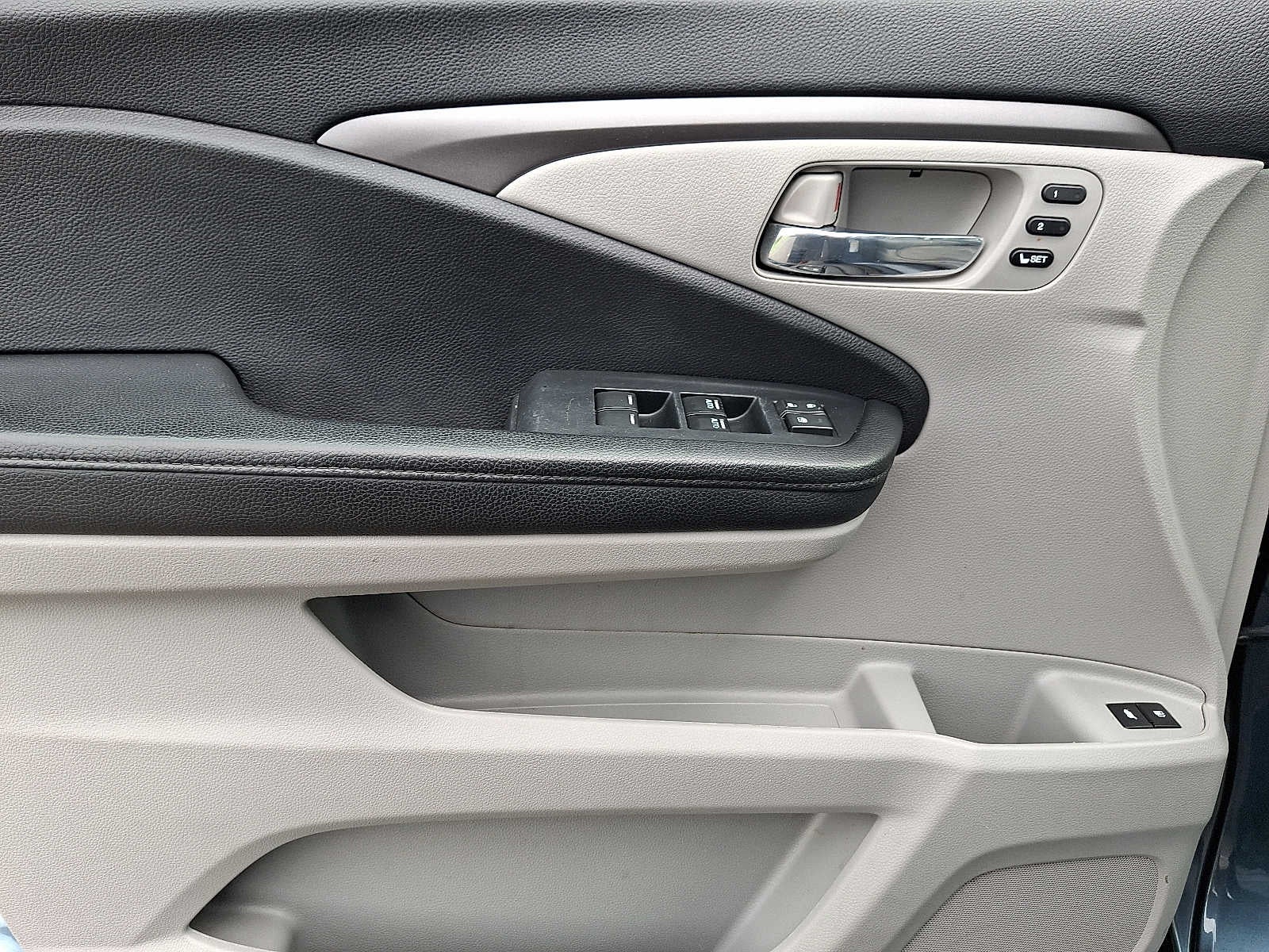 2021 Honda Pilot Special Edition AWD
