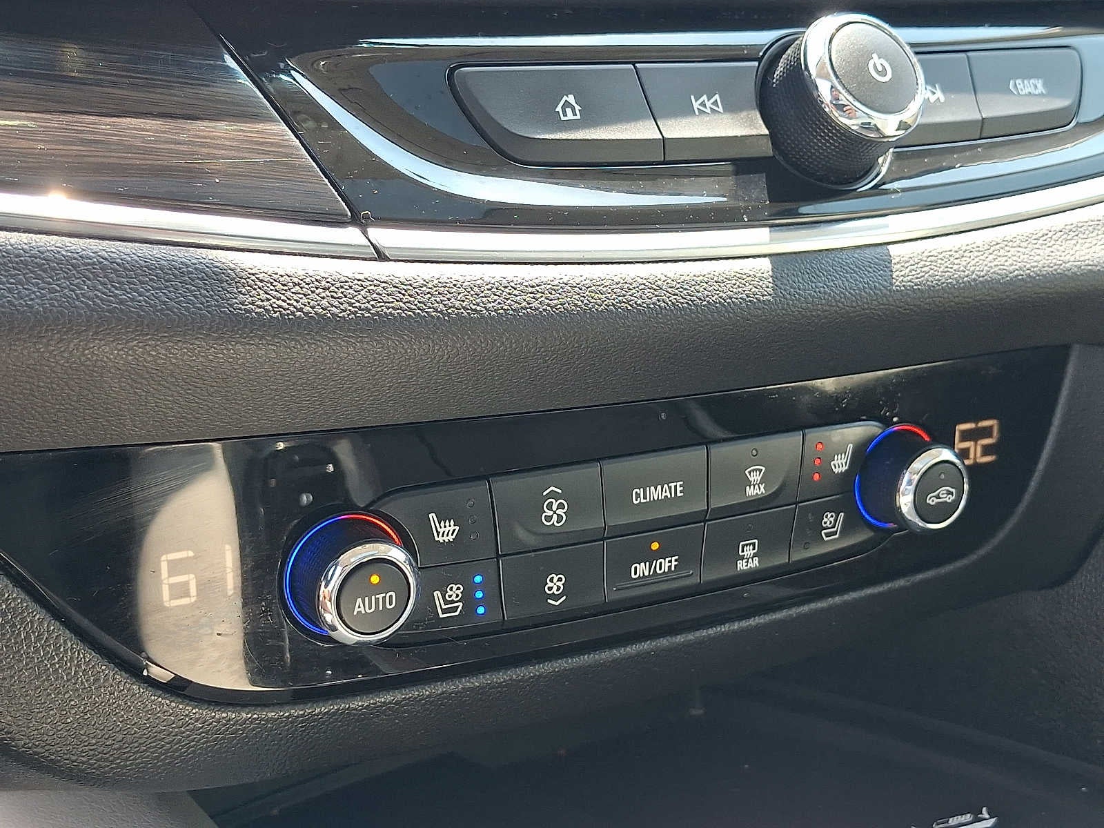 2022 Buick Enclave AWD 4dr Premium