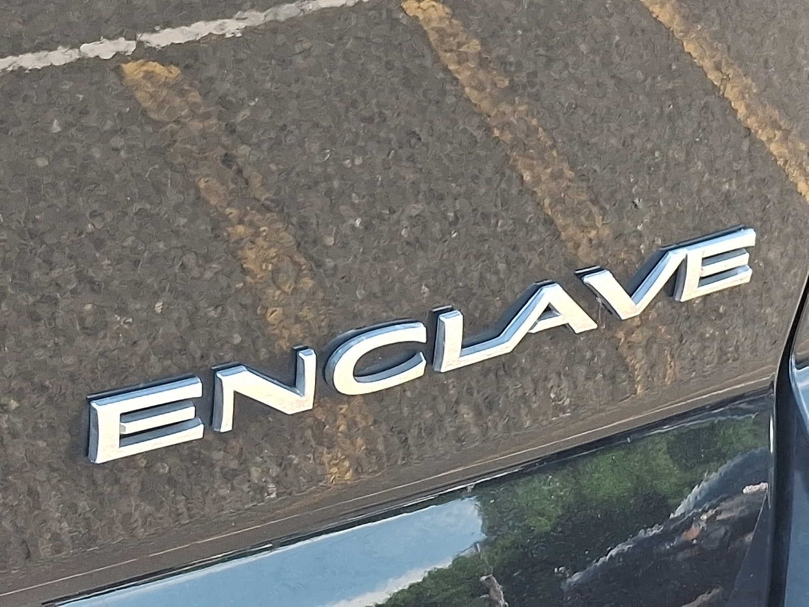 2017 Buick Enclave FWD 4dr Leather