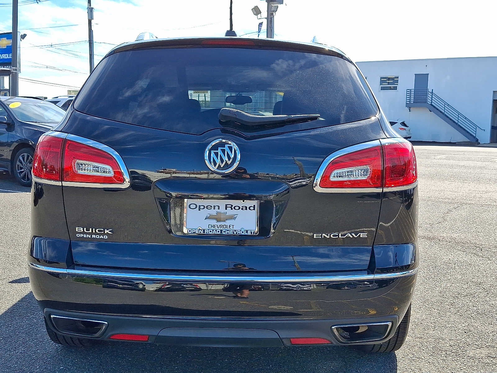 2017 Buick Enclave FWD 4dr Leather