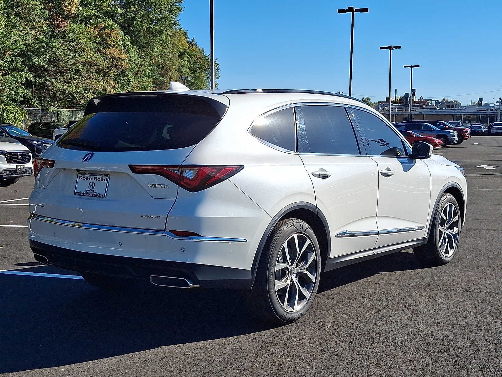 2024 Acura MDX SH-AWD w/Technology Package