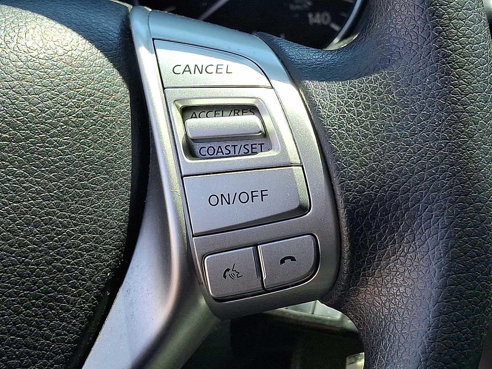 2016 Nissan Rogue AWD 4dr S