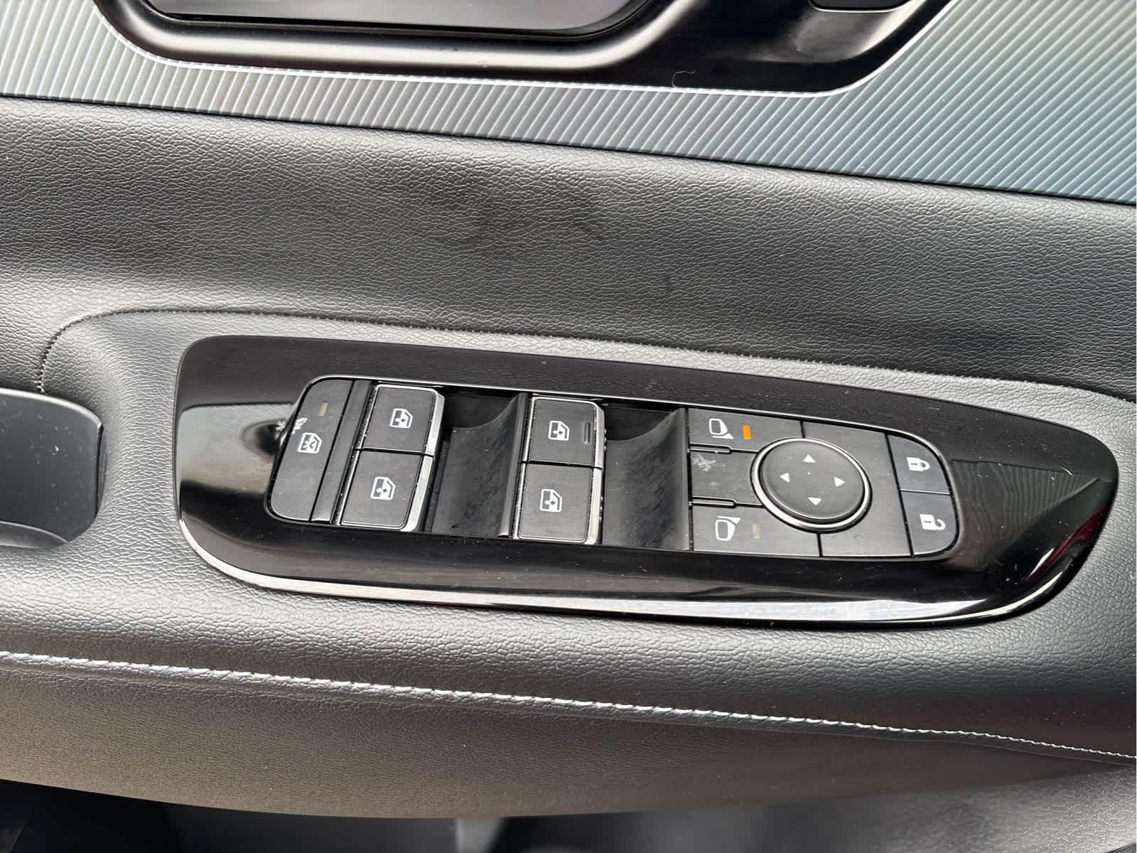 2025 Nissan Murano AWD SL