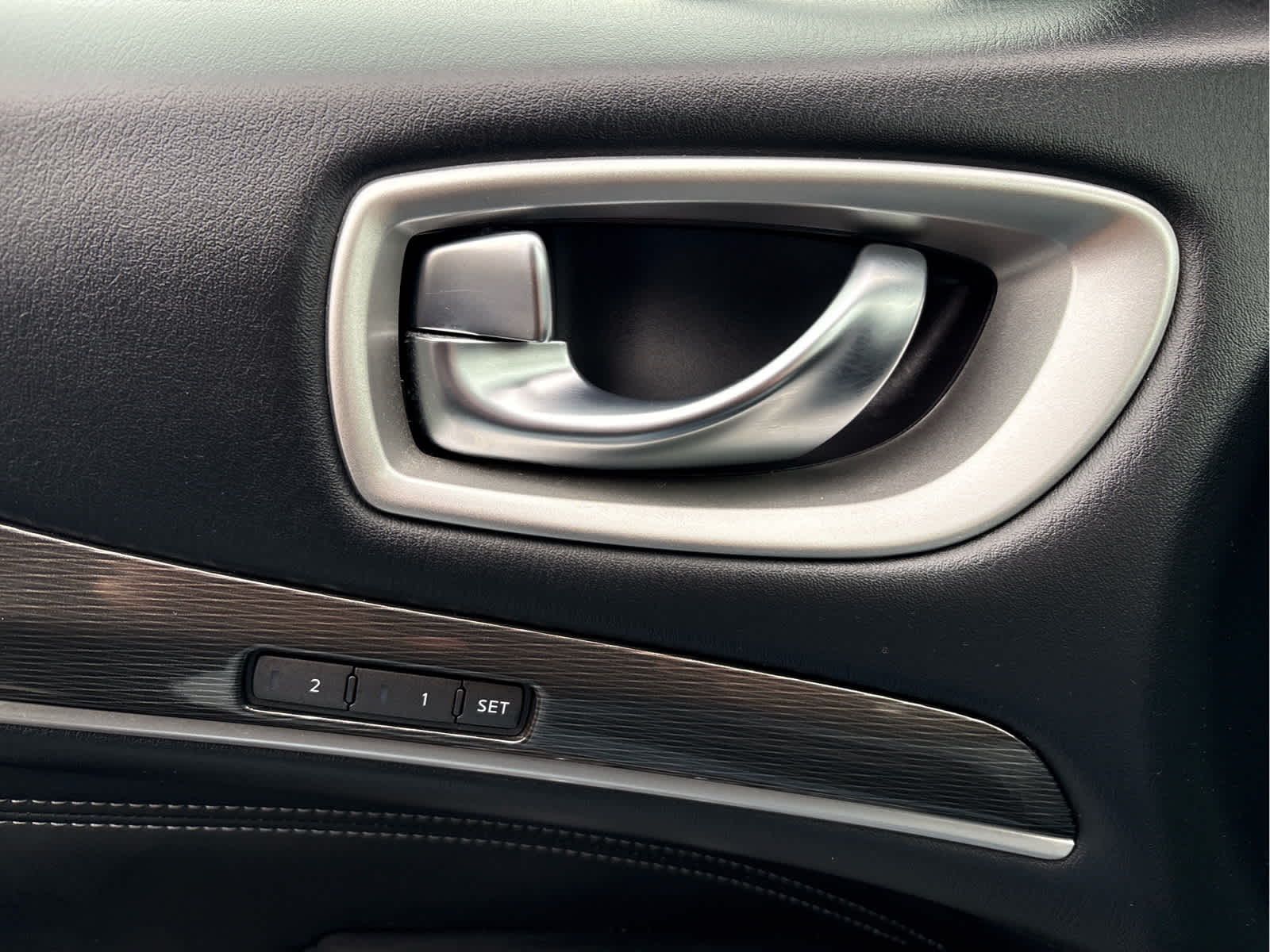 2020 INFINITI QX60 LUXE AWD