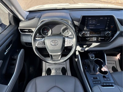 2022 Toyota Highlander XLE AWD