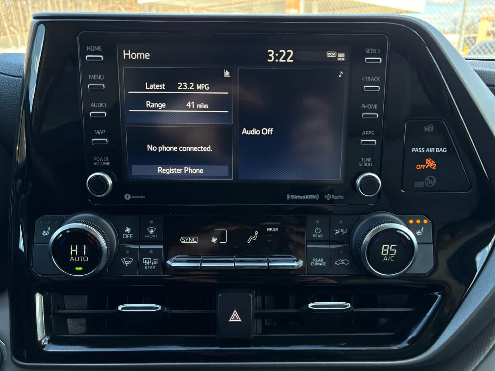 2022 Toyota Highlander XLE AWD