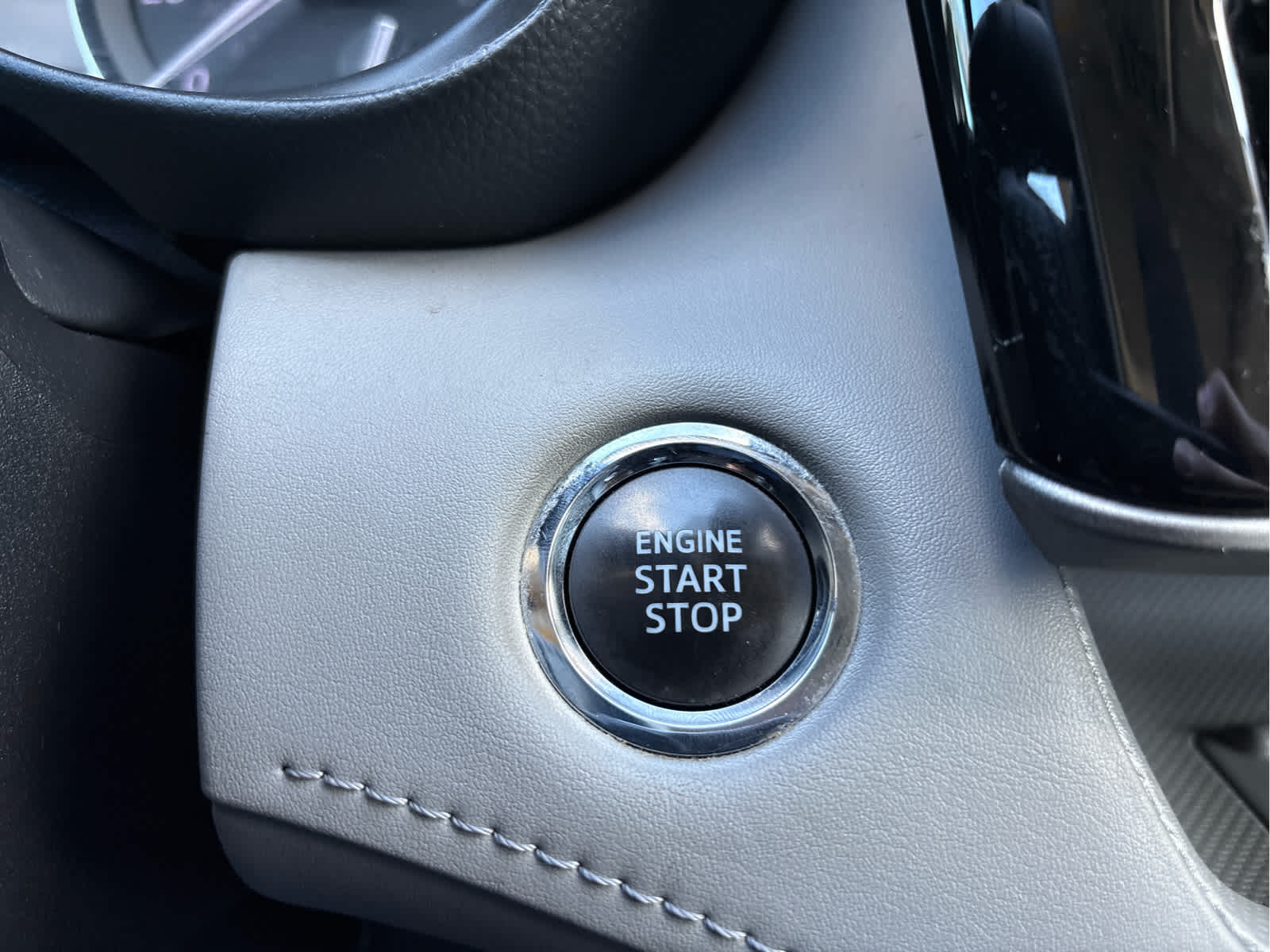 2022 Toyota Highlander XLE AWD