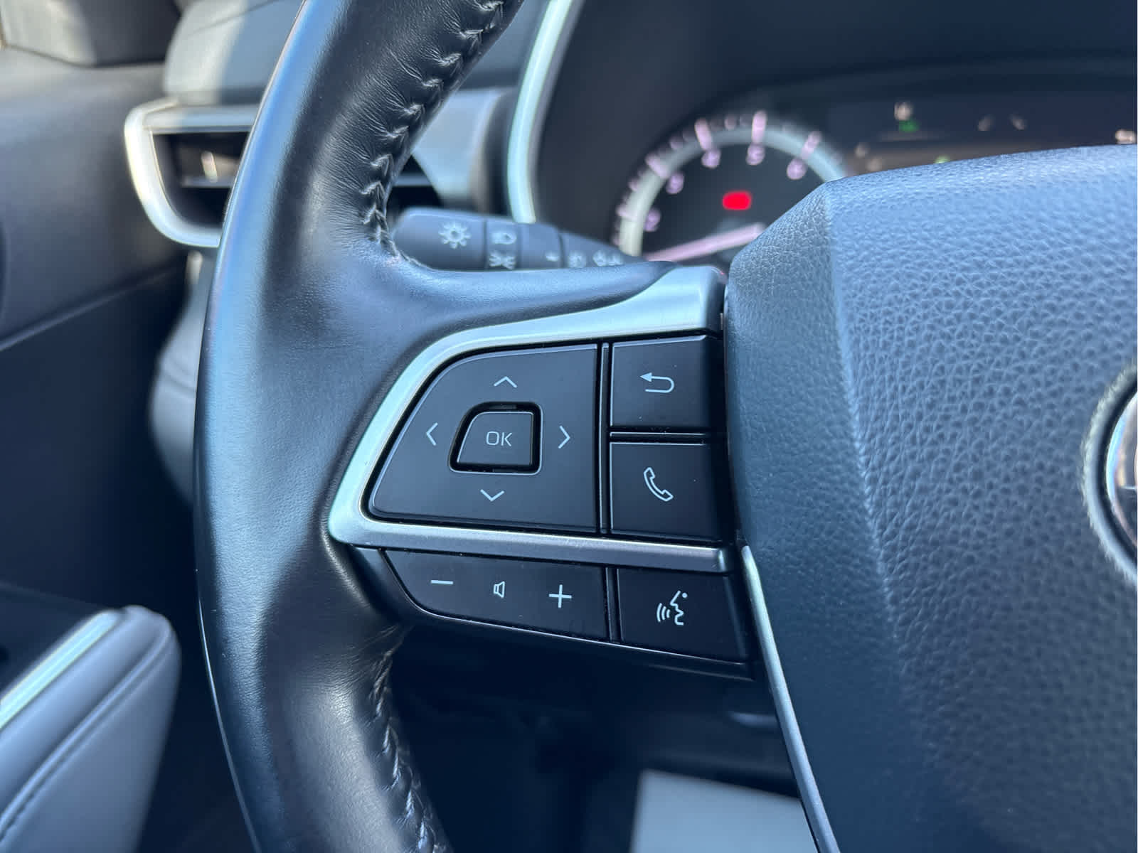 2022 Toyota Highlander XLE AWD