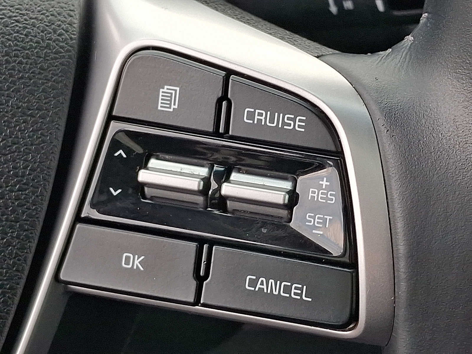 2020 Kia Sorento S V6 AWD
