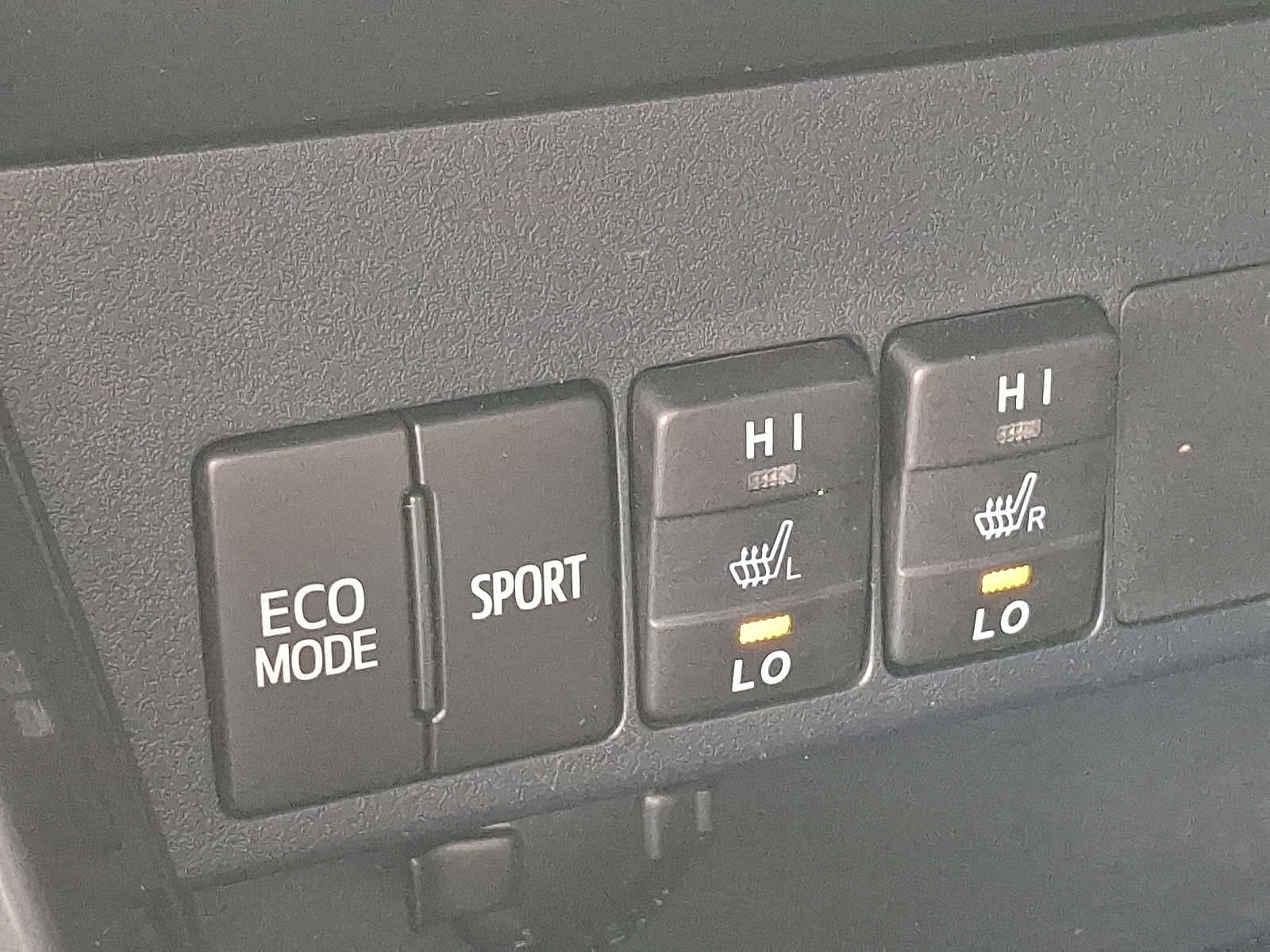 2016 Toyota RAV4 AWD 4dr SE