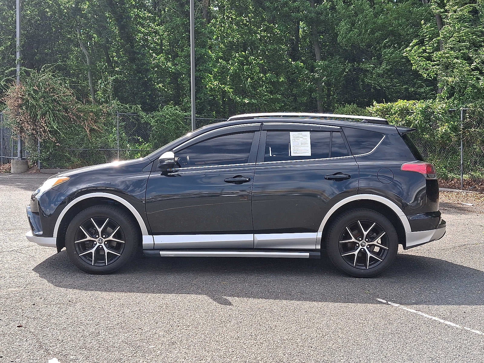 2016 Toyota RAV4 AWD 4dr SE