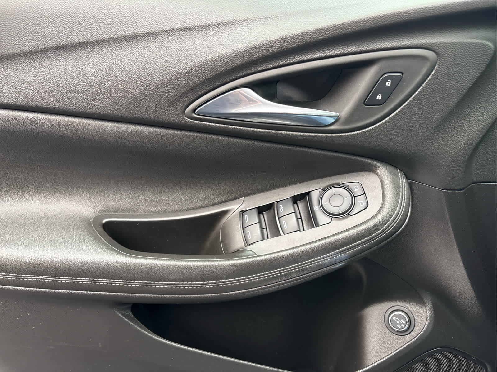 2023 Buick Encore GX AWD 4dr Select