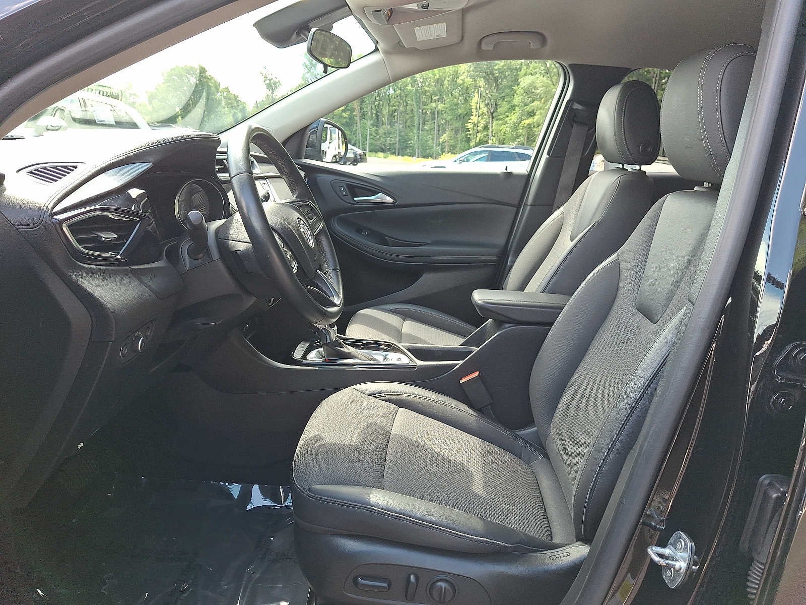 2023 Buick Encore GX AWD 4dr Select