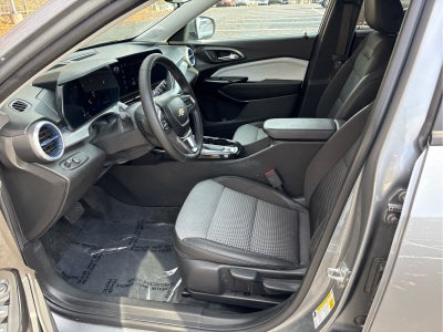 2024 Chevrolet Trax FWD 4dr LT
