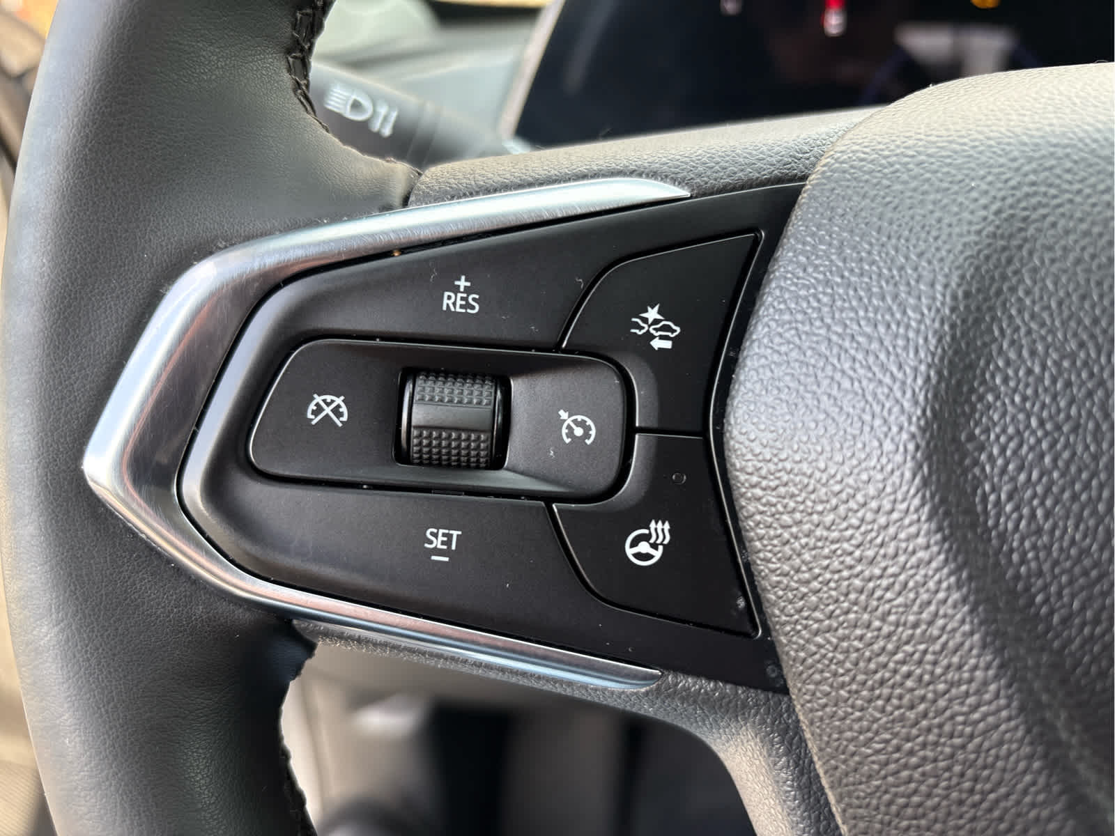 2024 Chevrolet Trax FWD 4dr LT