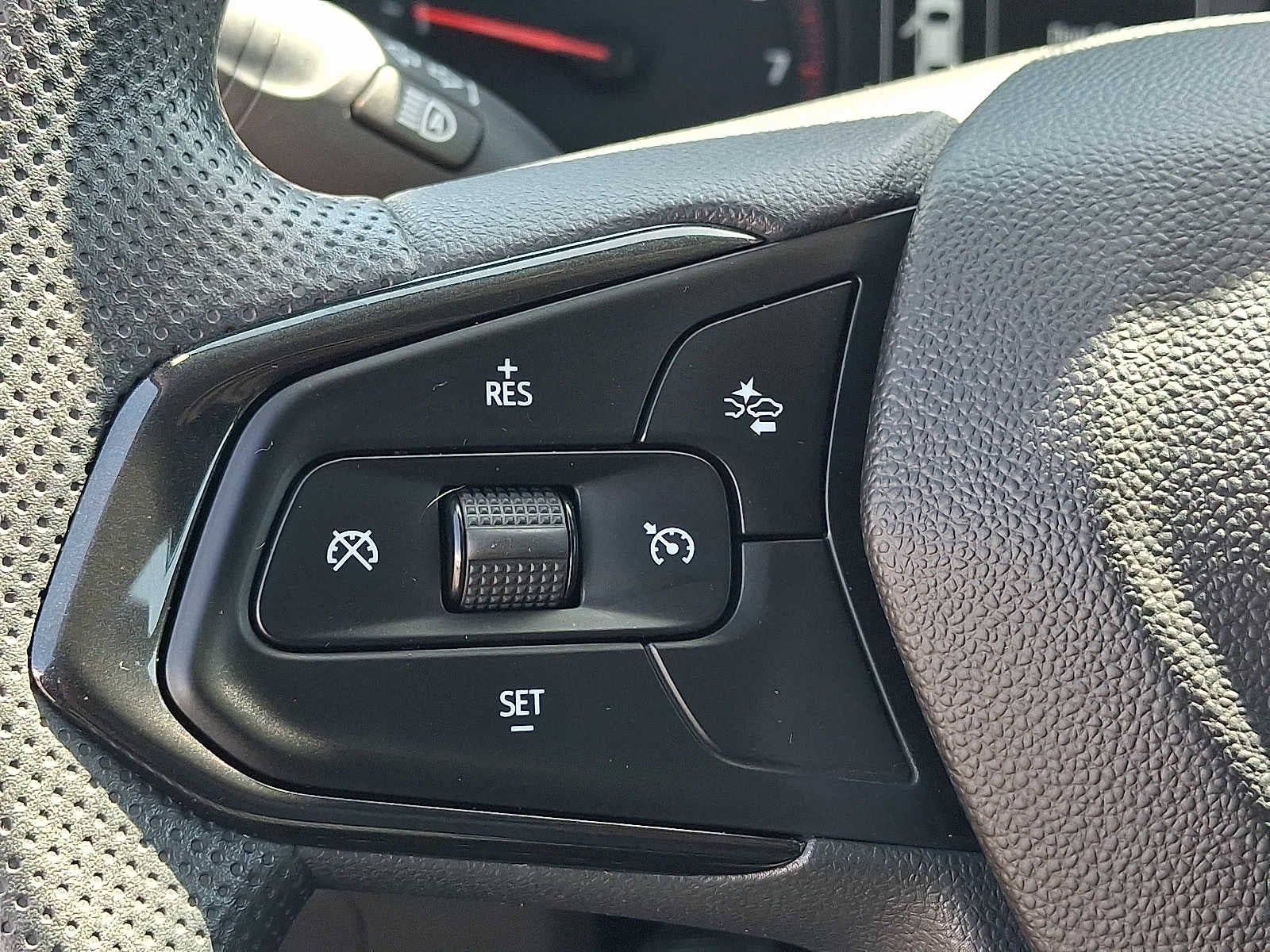 2023 Chevrolet TrailBlazer AWD 4dr LS